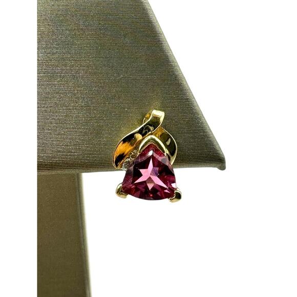 14K Yellow Gold Pink Trillion Cut Stone & .04cttw Diamond Earrings (17938) - Picture 4 of 6